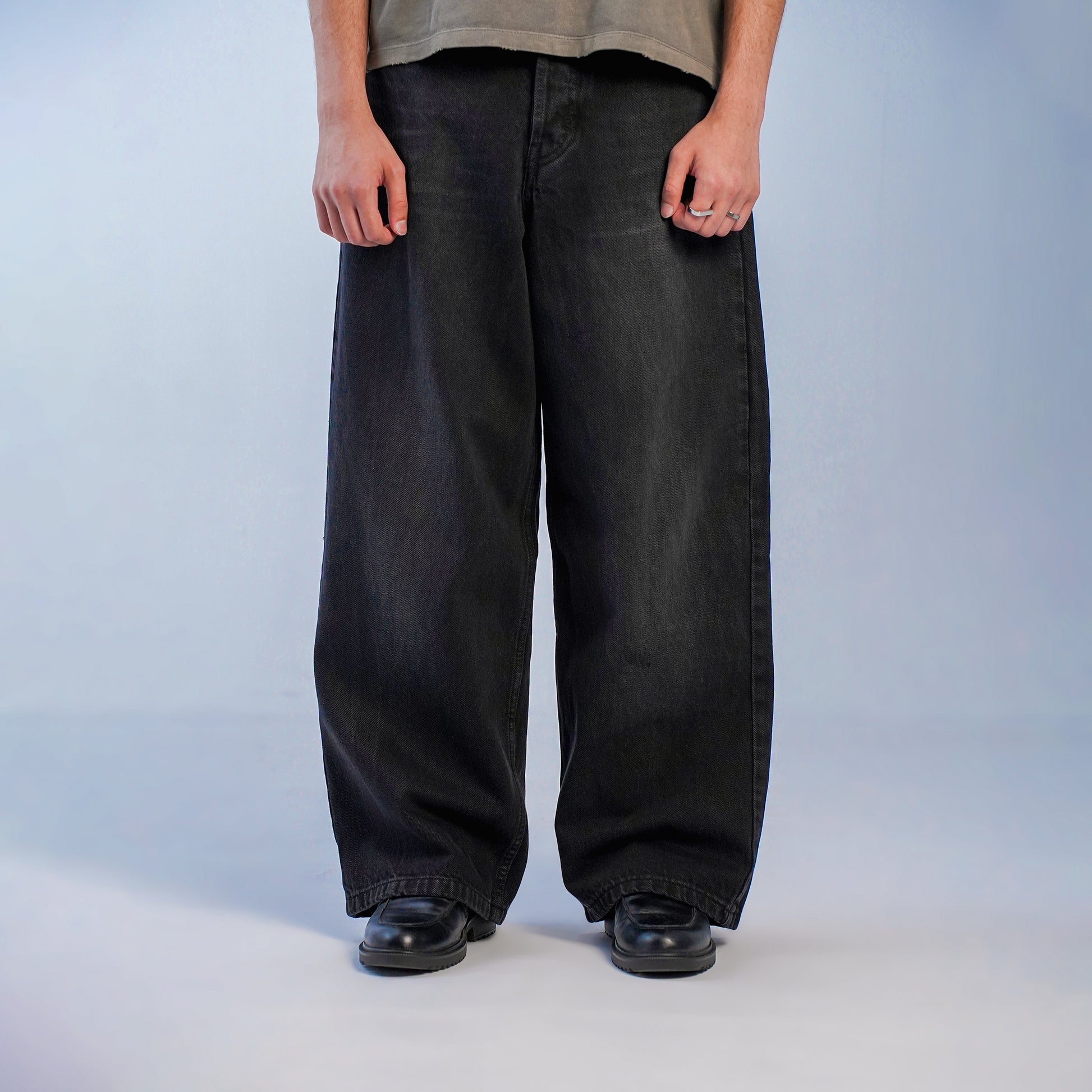 UNISEX SUPER BAGGY - WASHED BLACK