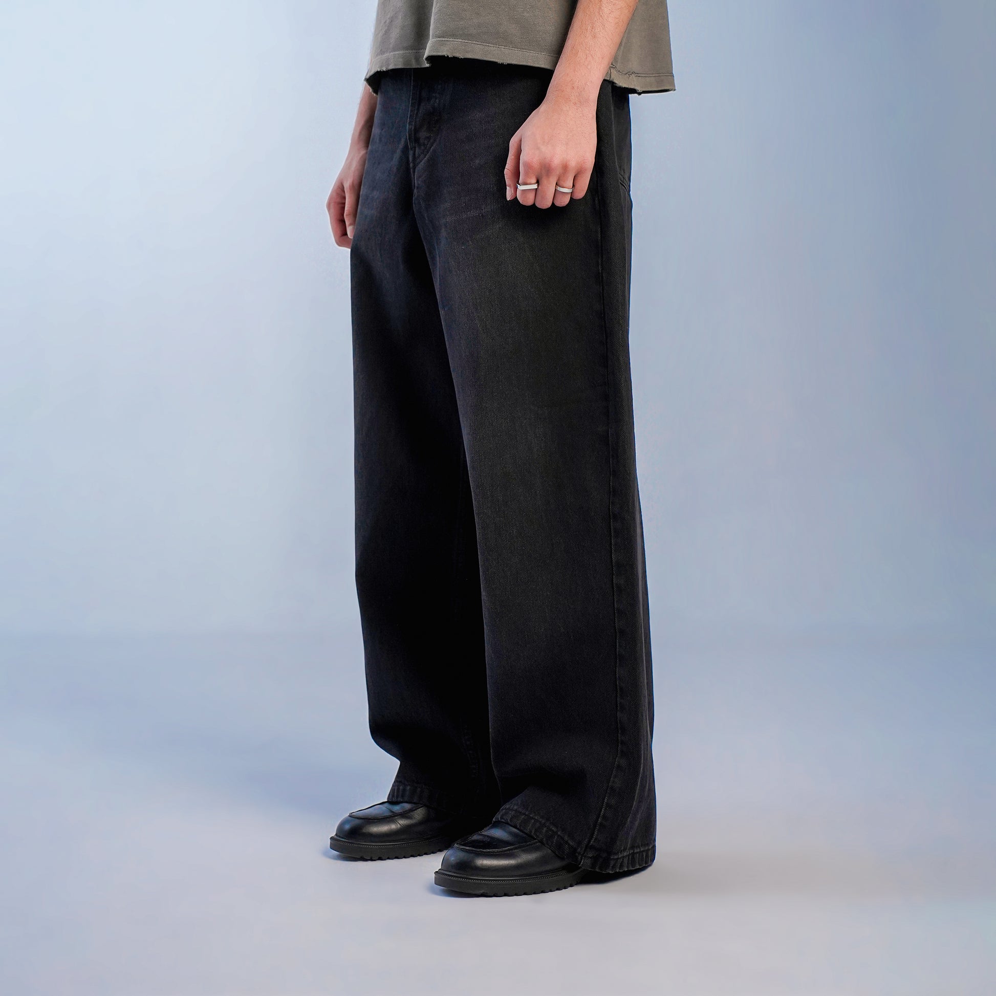 UNISEX SUPER BAGGY - WASHED BLACK